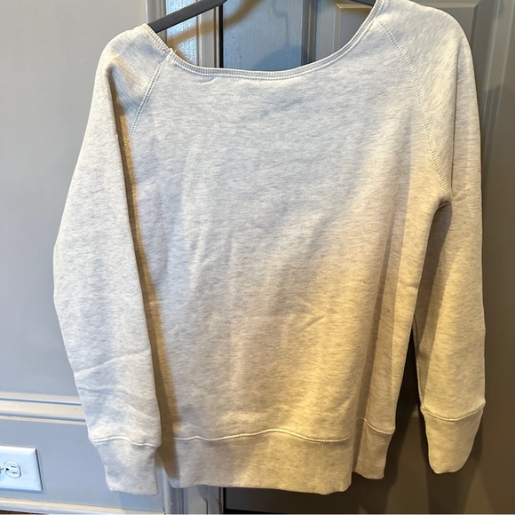 NWT RARE GWCC Wizarding World Hogwarts Castle Harry Potter Fitted Sweatshirt M - Picture 3 of 7